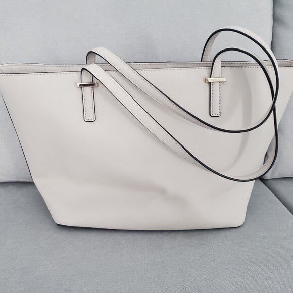 Kate Spade Cream and Black Tote Bag Leather, 18" Mint Condition - Picture 3 of 6